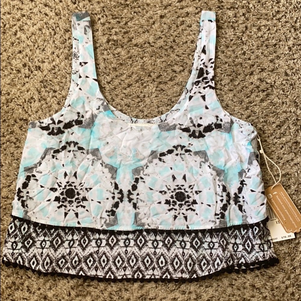 NWT Green Dragon Crop Tank - Picture 1 of 5